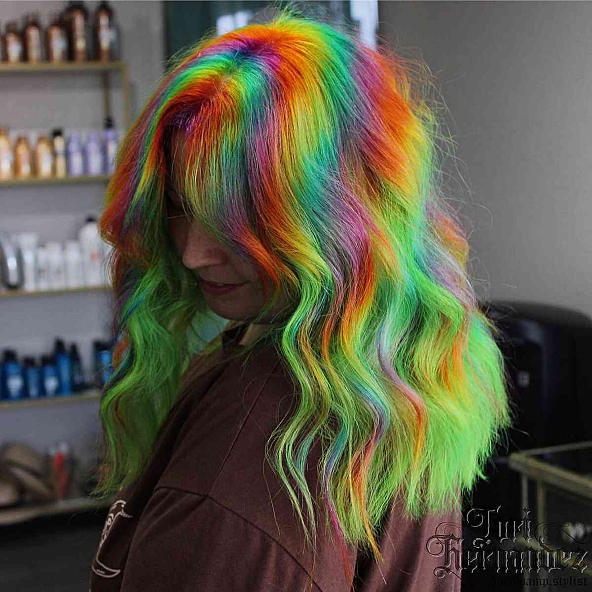 25 Amazing Holographic Hair Color Ideas You Have to See