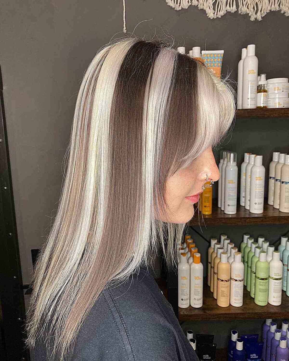 28 Skunk Stripe Hair Ideas to Try This Trend Yourself