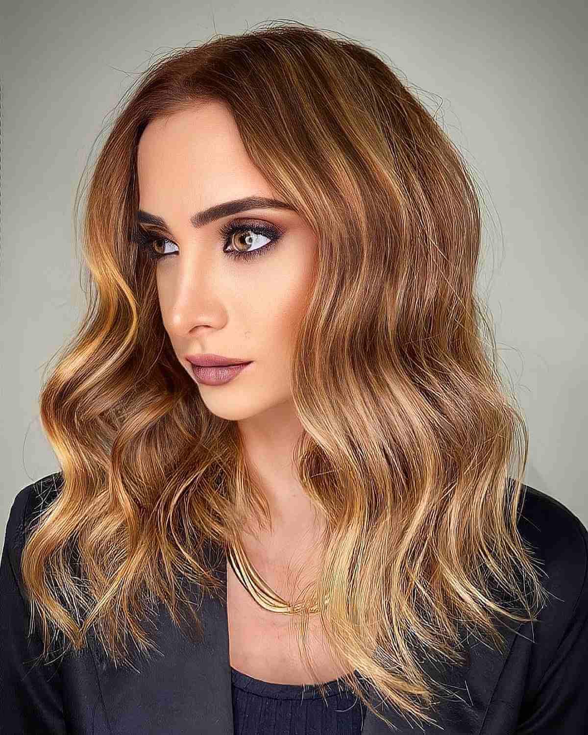 41 Fresh Honey Blonde Hair Color Ideas Trending in 2025