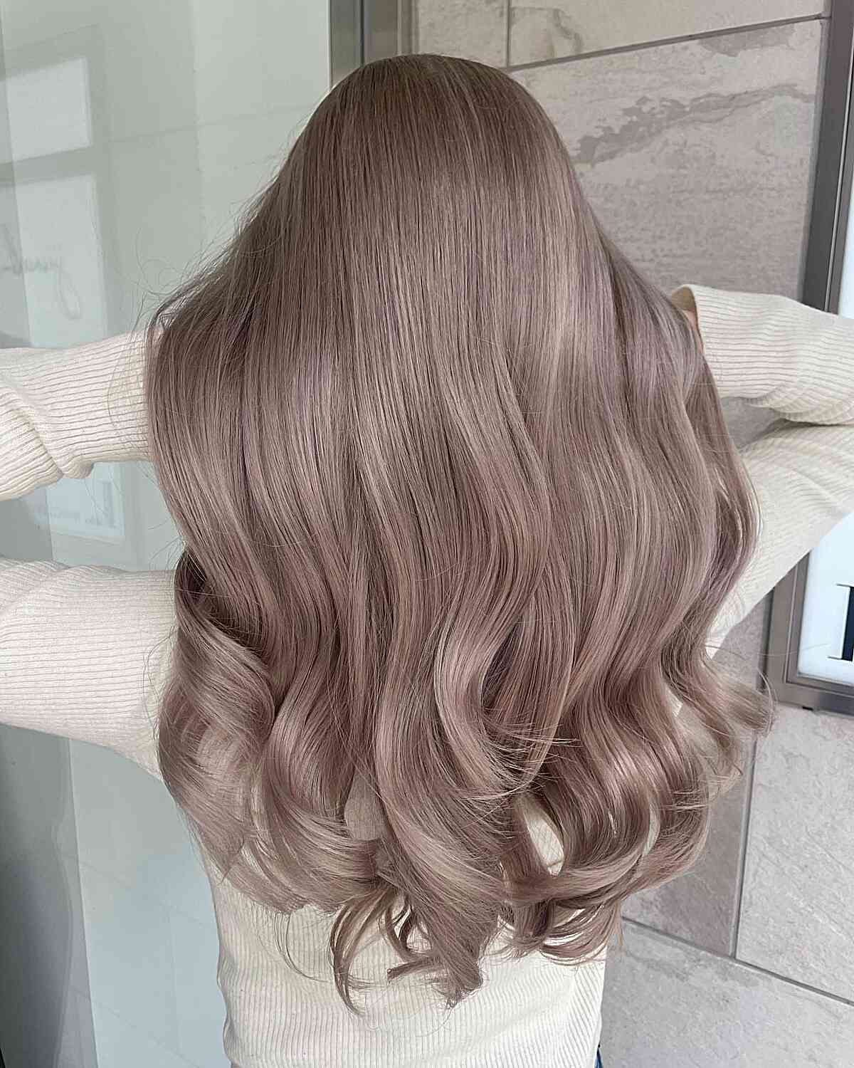 71 Stunning Light Brown Hair Color Ideas in 2025