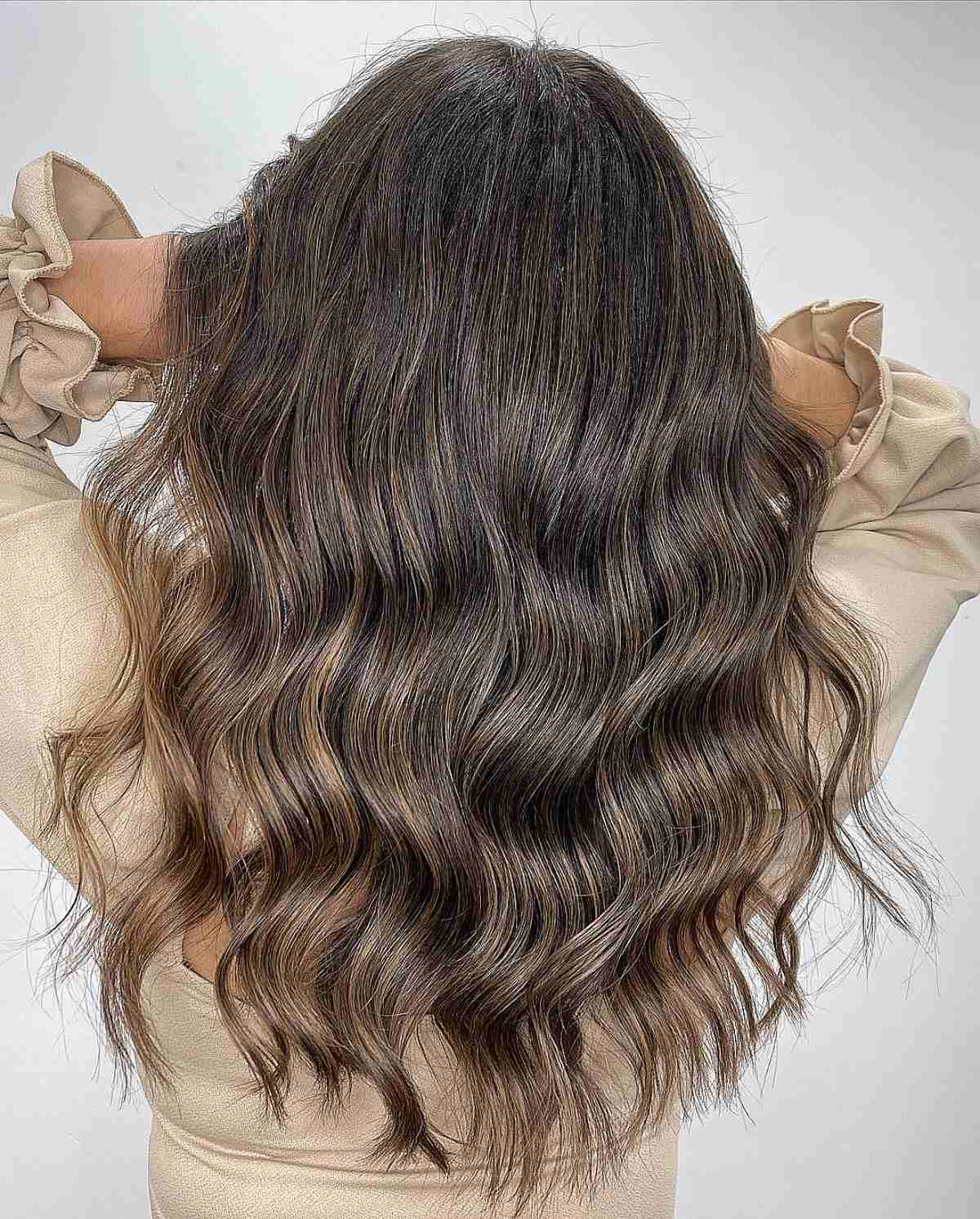 71 Stunning Light Brown Hair Color Ideas in 2025
