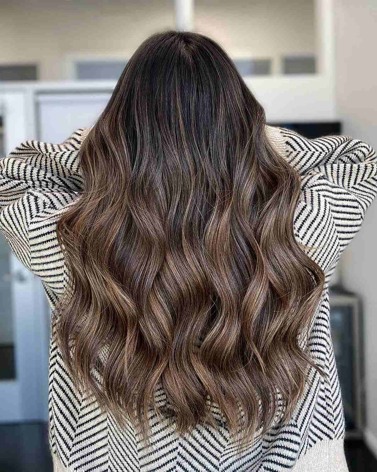 71 Stunning Light Brown Hair Color Ideas in 2025