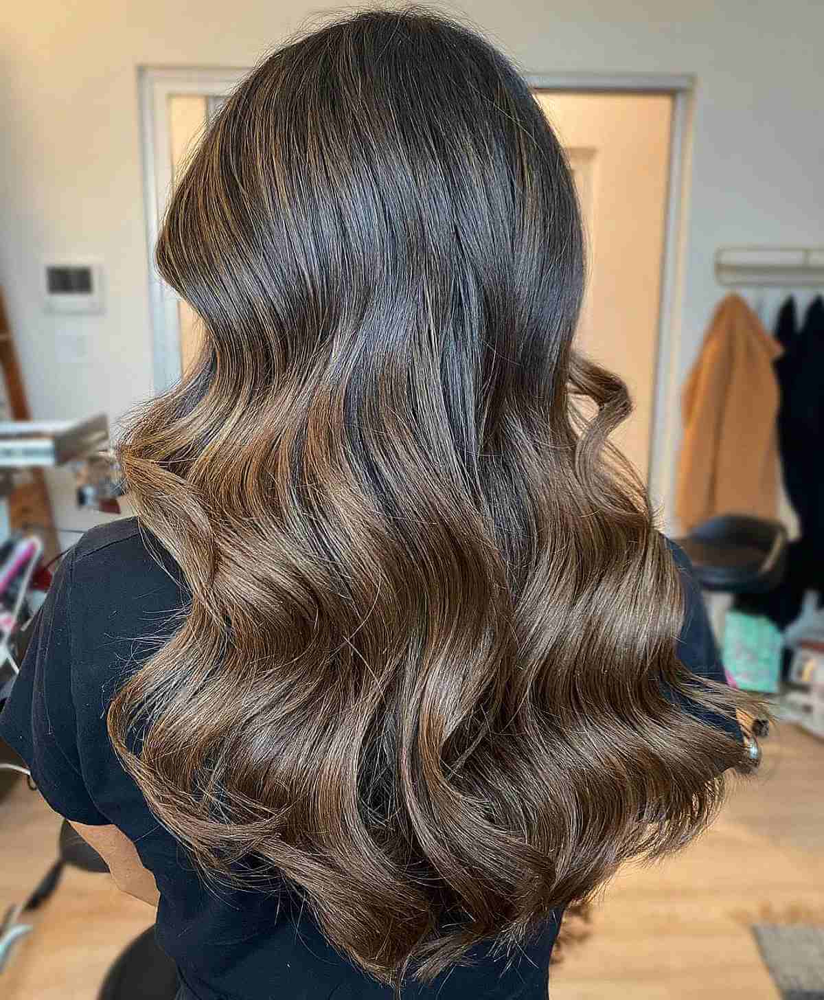 71 Stunning Light Brown Hair Color Ideas in 2025