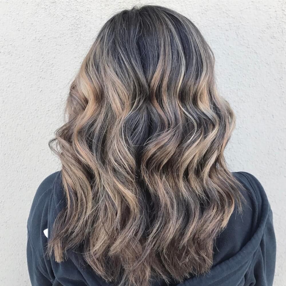 71 Stunning Light Brown Hair Color Ideas in 2025