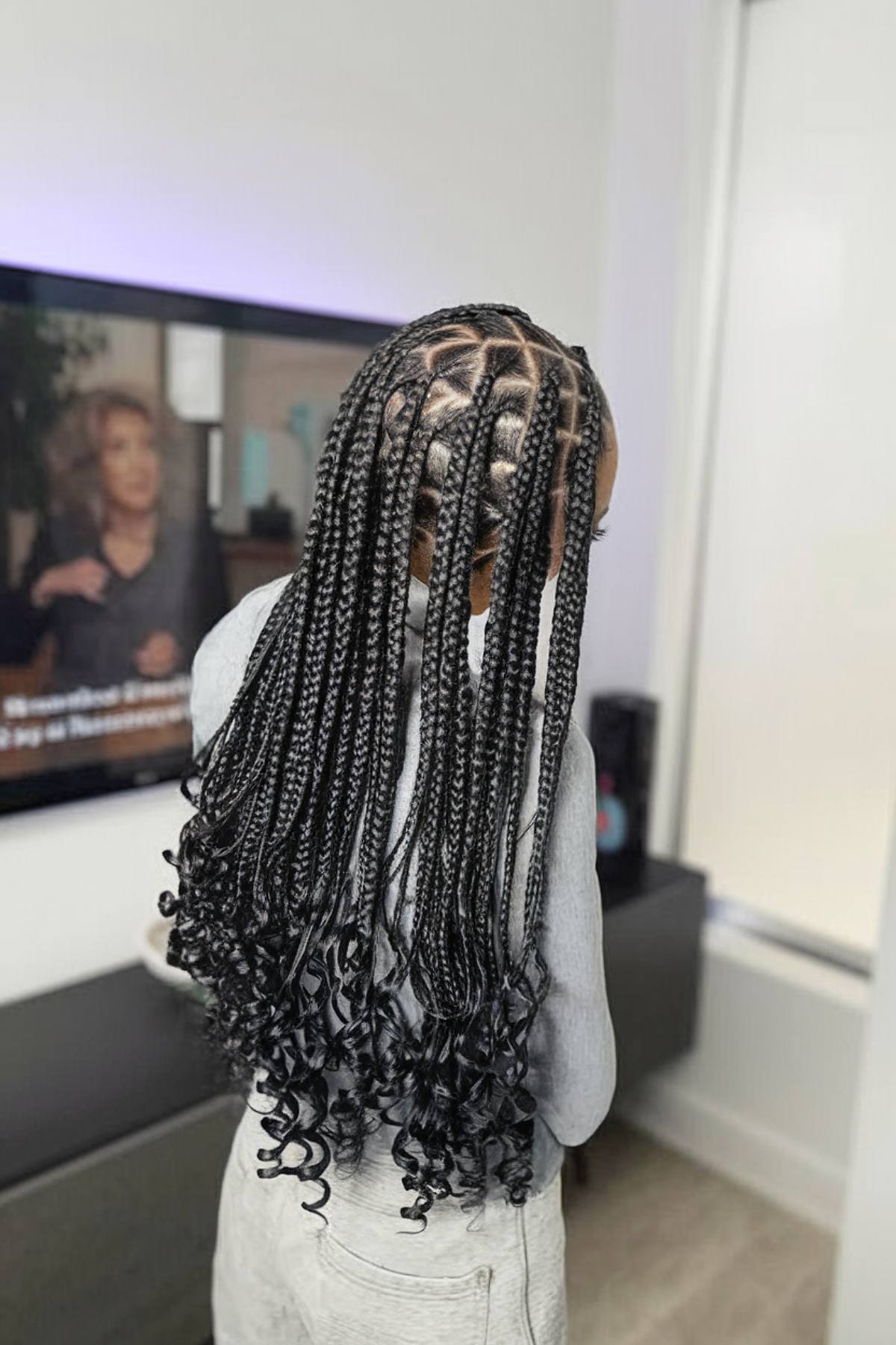 15+ Gorgeous French Curl Hairstyles You&#8217;ll Want to Try in 2025