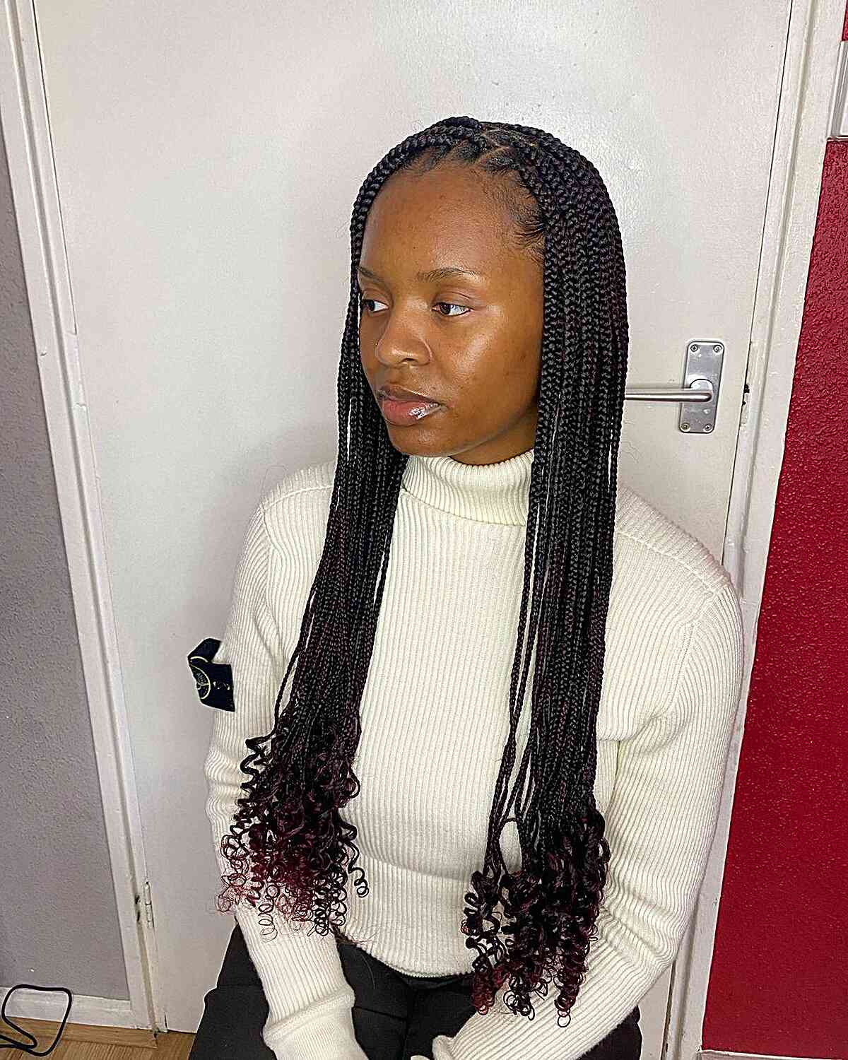 25 Coolest Small Knotless Braids Black Women Are Getting in 2025