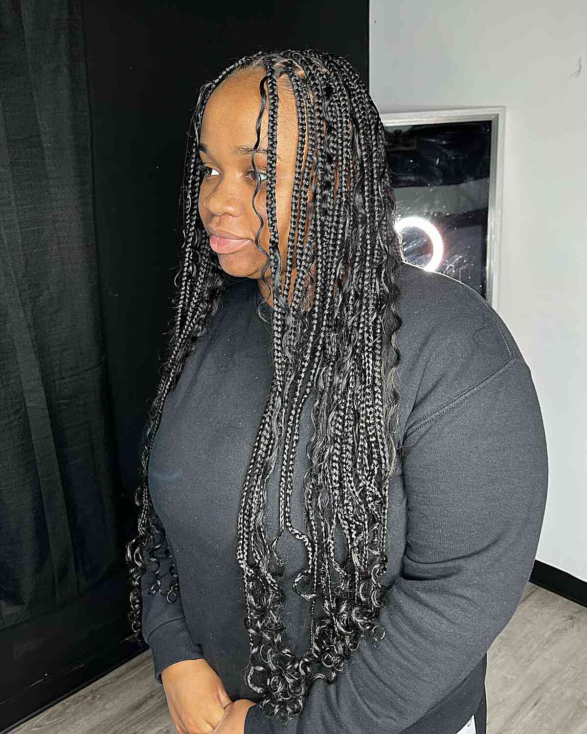 25 Coolest Small Knotless Braids Black Women Are Getting in 2025