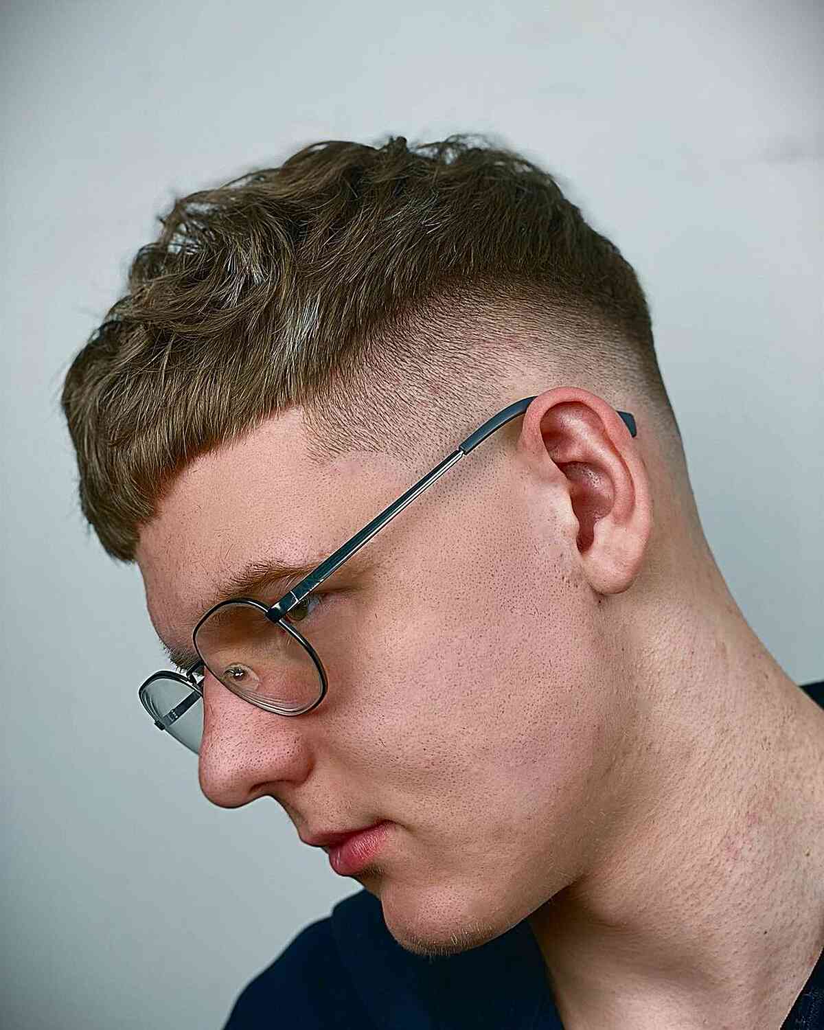 28 Trendy Edgar Haircut Styles for Men to Try in 2025&#8243;