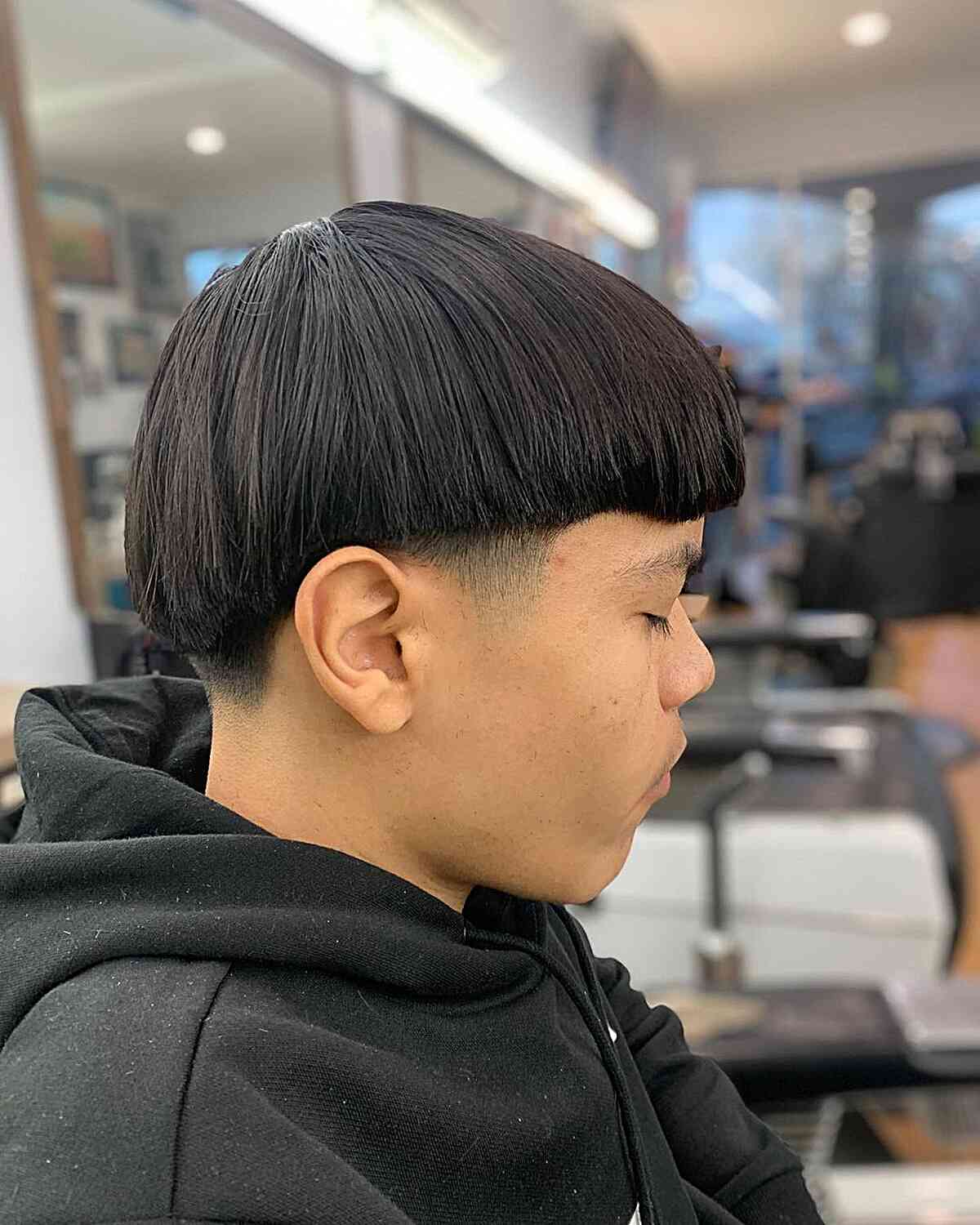 28 Trendy Edgar Haircut Styles for Men to Try in 2025&#8243;