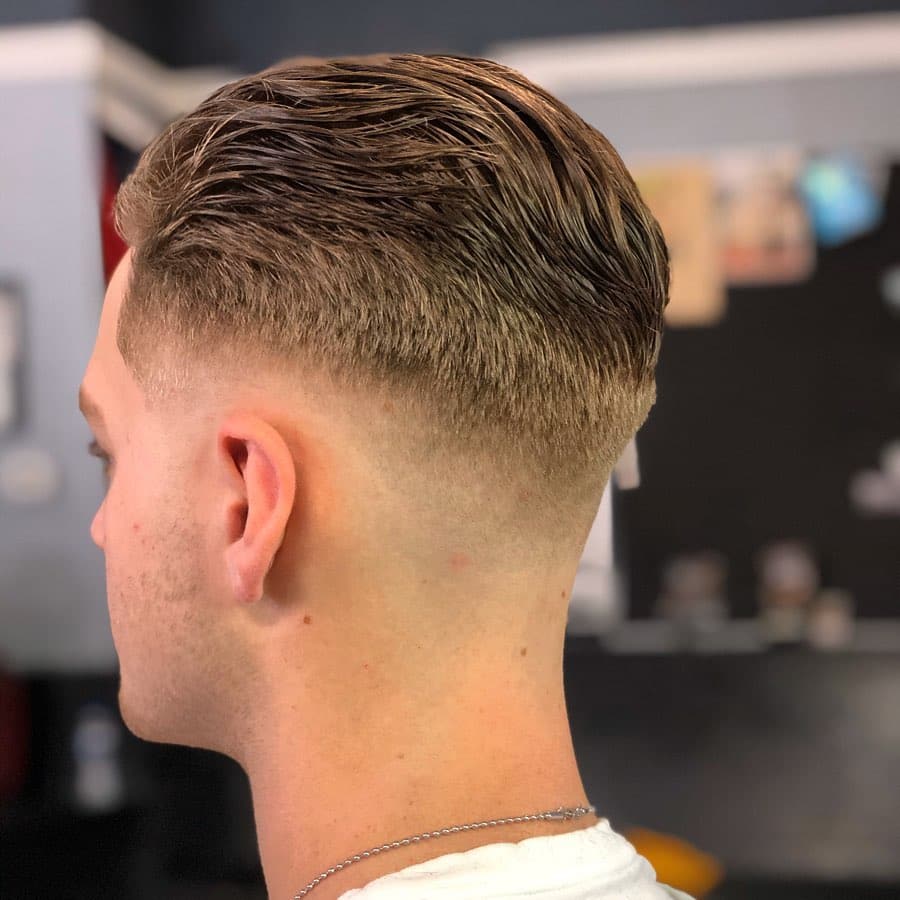 34 Awesome Slicked Back Hairstyles for Stylish Guys