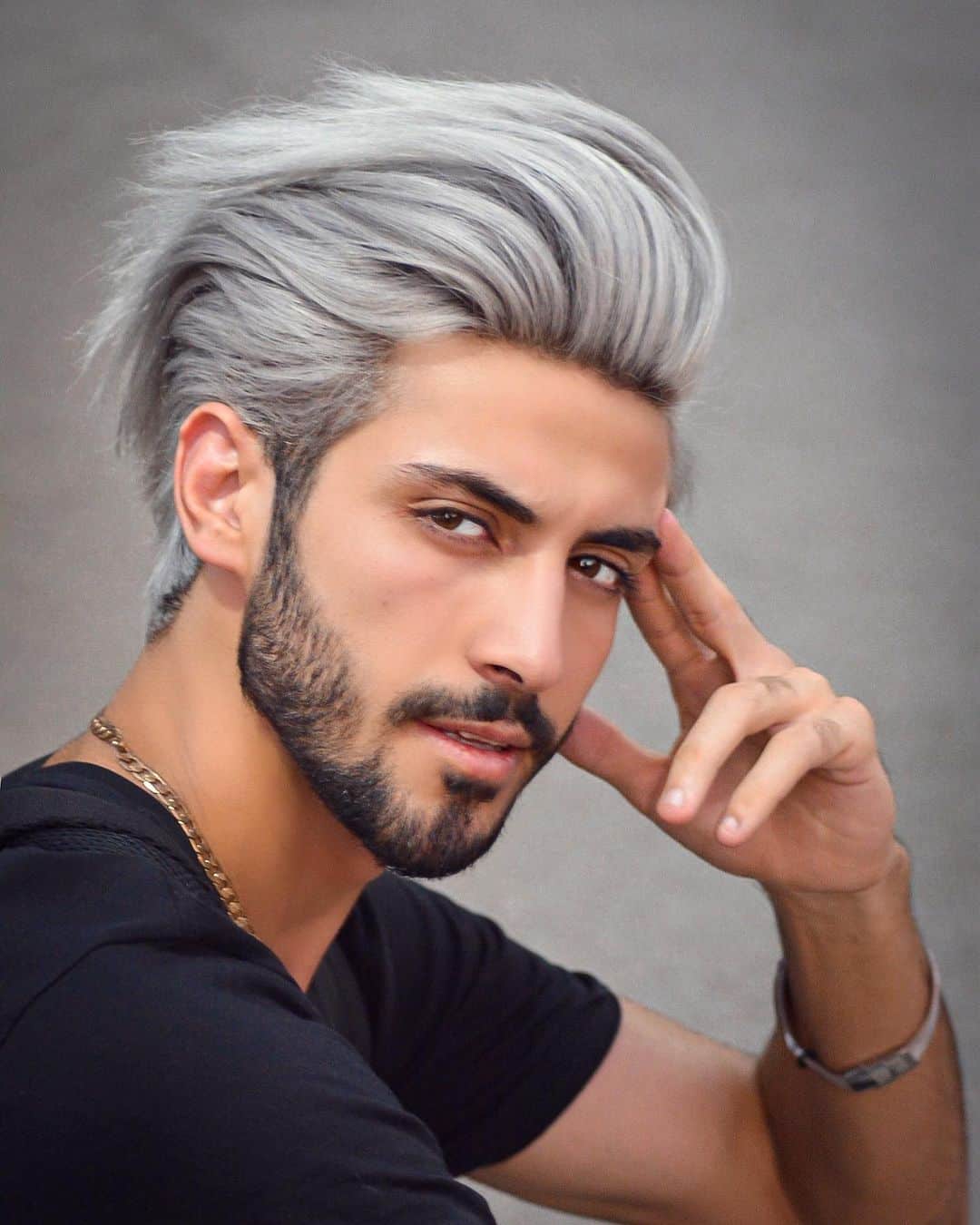 34 Awesome Slicked Back Hairstyles for Stylish Guys