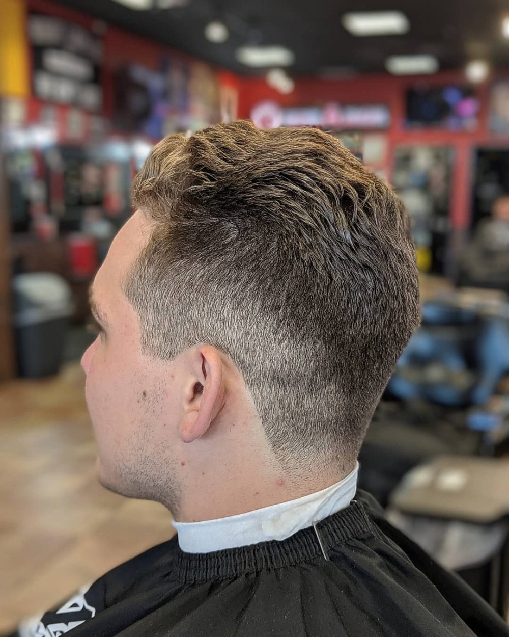 34 Awesome Slicked Back Hairstyles for Stylish Guys