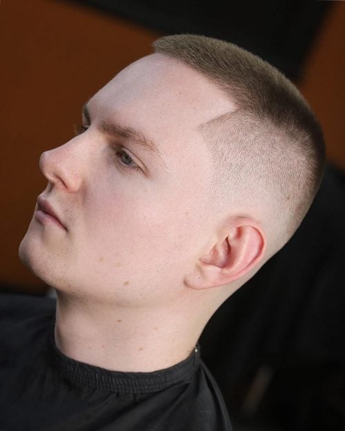 21 Hottest Fohawk (Faux Hawk) Haircuts &#038; Hairstyles for Men in 2025