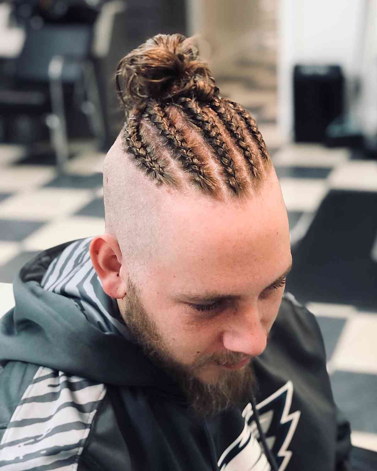 11 Awesome Man Bun Hairstyles With a Fade for 2025