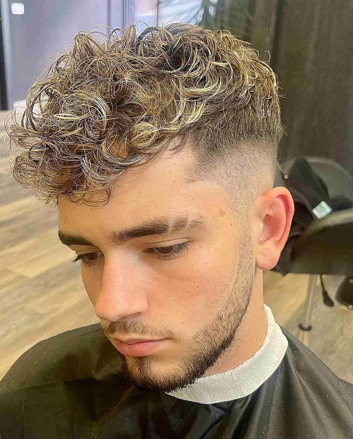 30 Curly Hair Fade Haircuts for Guys in 2025