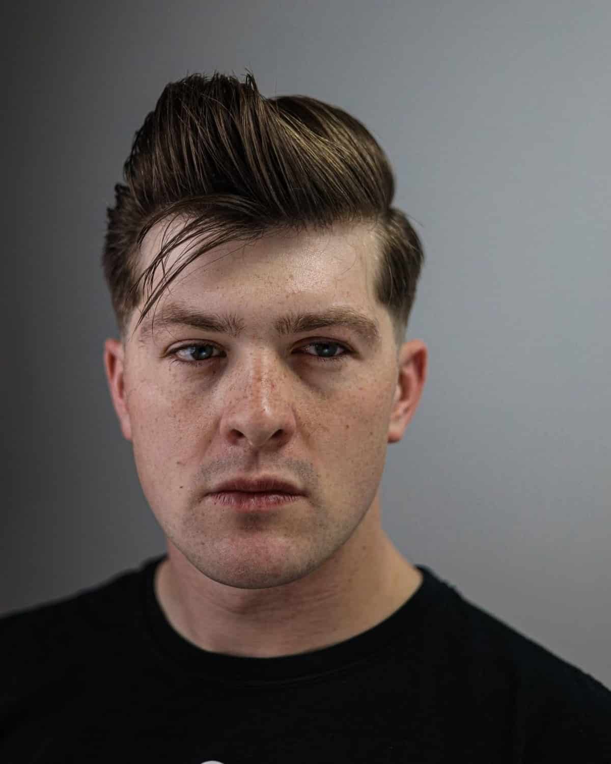 25 Best Low Fade Comb Over Haircuts in 2025