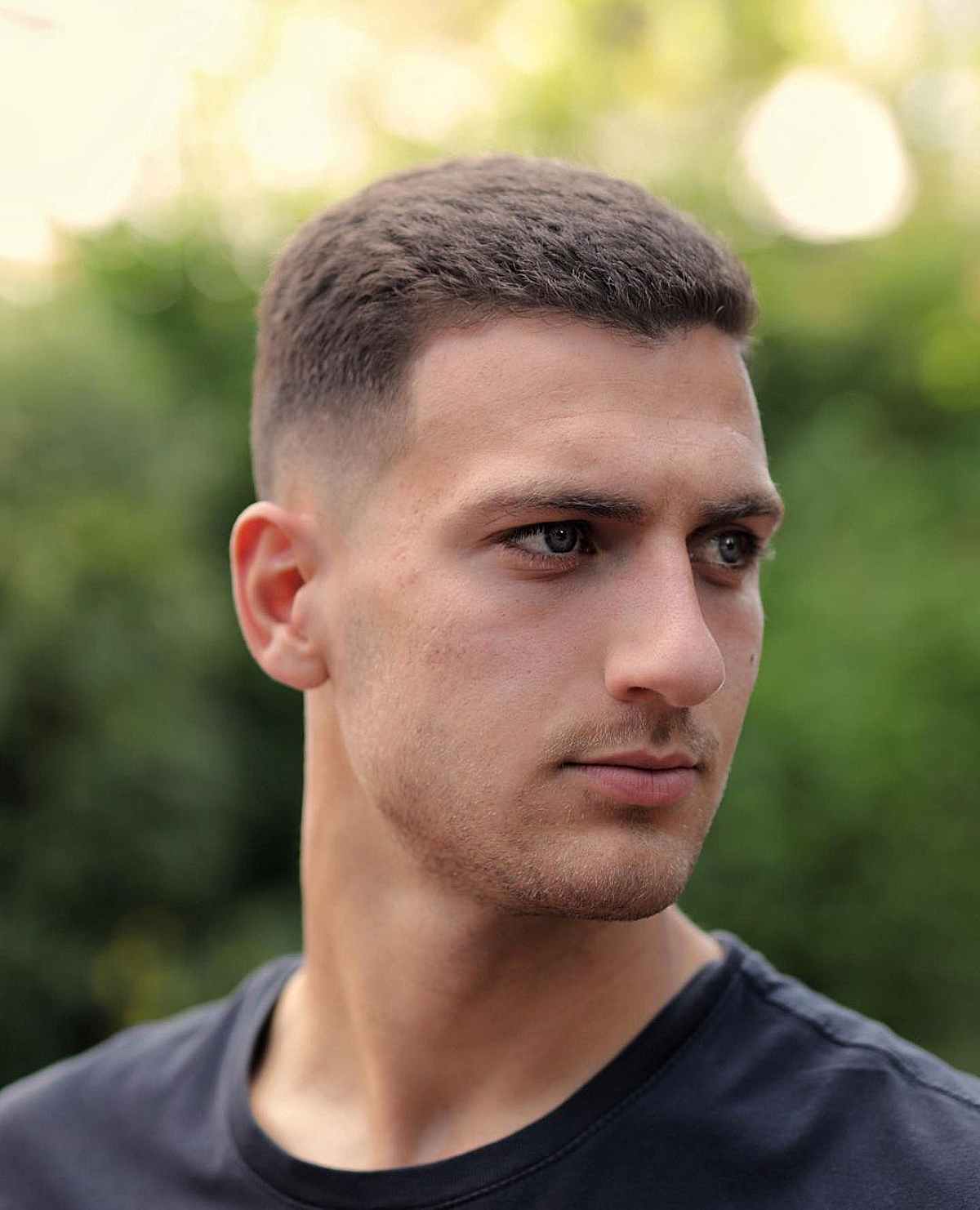 Top 45 Modern &#038; Stylish Crew Cut Hairstyles for Men (Pics)