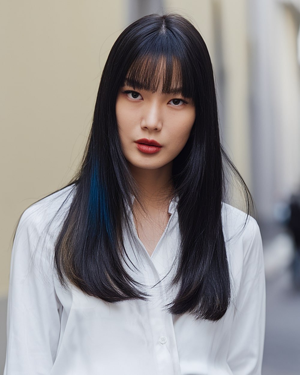 20+ Flattering Wispy Bangs for Big Foreheads to Try in 2025