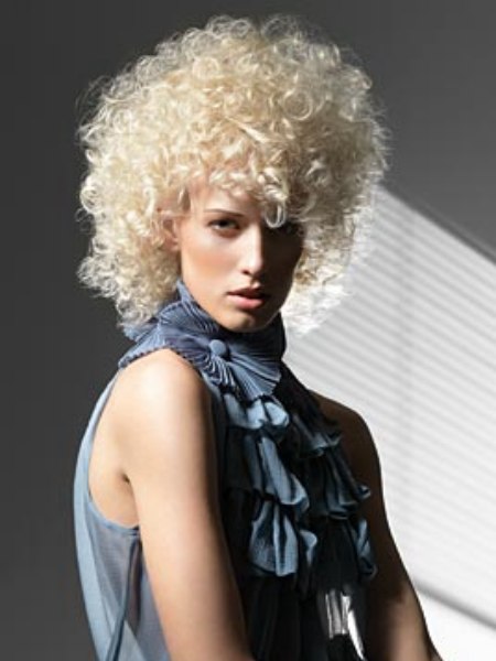 Fashion Hairstyles by La Biosthetique
