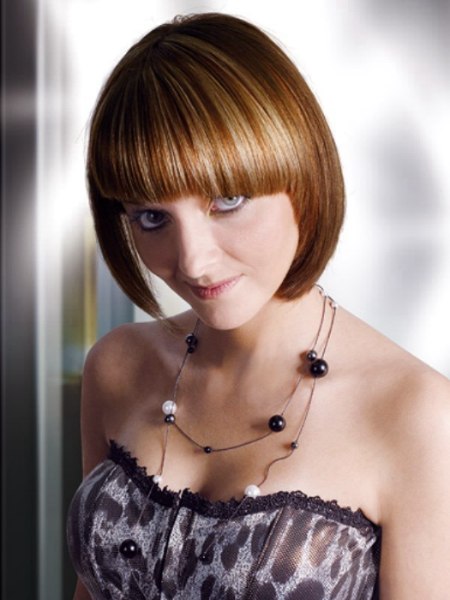 CUT IN RE-DESIGN by Moving Hair