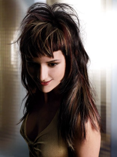 CUT IN RE-DESIGN by Moving Hair