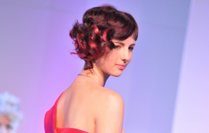 Asymmetrical Curls