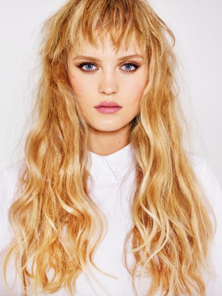 LOVE by Haute Coiffure Française