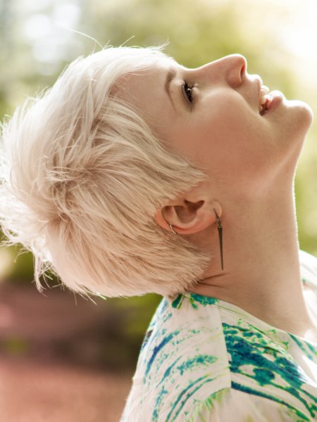 Summer Love by Guys & Dolls Intercoiffure