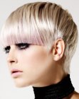 Ladies Short Hair Fashion (7)