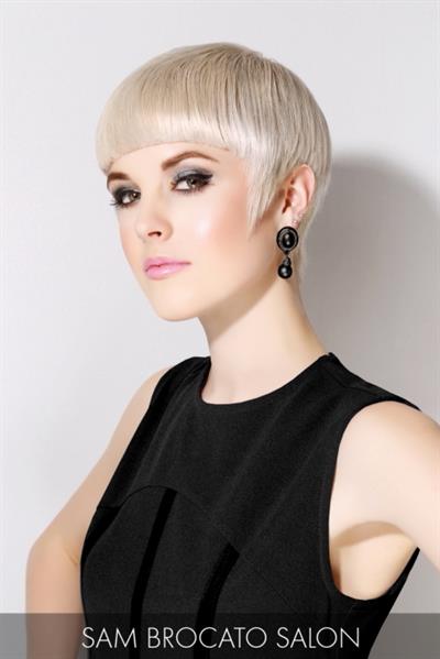 20 Blonde Pixie Cuts