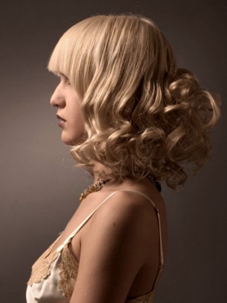 A La Retro by Caprice Salon