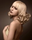 Semi-short Fashion Hairstyles (9)
