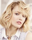 Pics of Medium Haircuts (7)