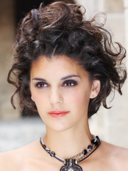 Curls are Back in Town by Ad Peters