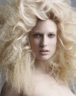 Pictures of Hairdos for Long Hair (22)