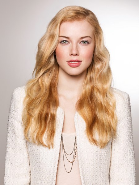 Casual Updos for Summer by Wellaflex