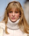 Hairstyle for a Wide Face