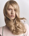 Photos of Hairdos for Long Hair (2)