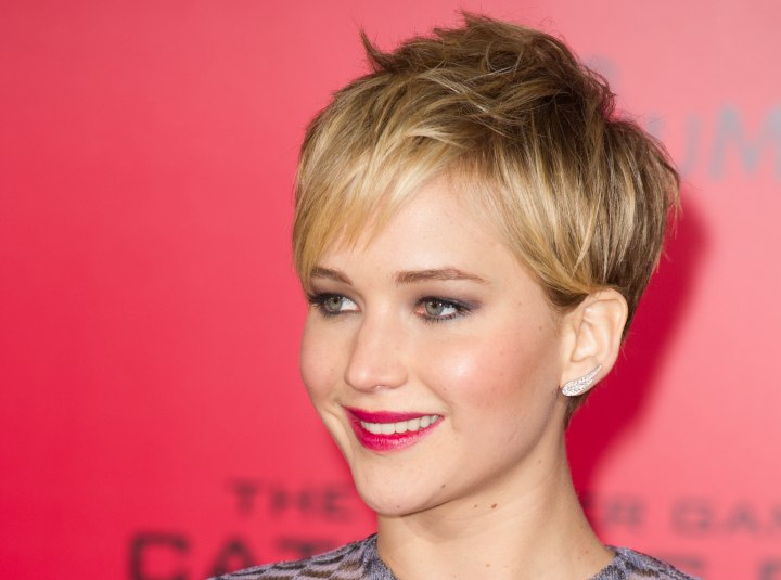 Jennifer Lawrence Pixie Cut