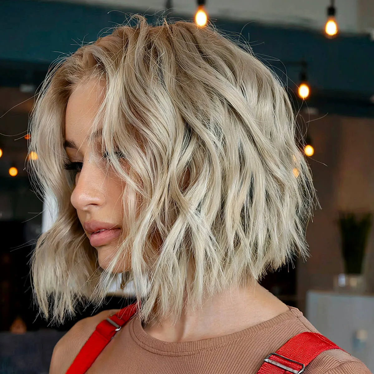 Top 50 Angled Bob Haircut Ideas + Face Shape & Hair Type Advice