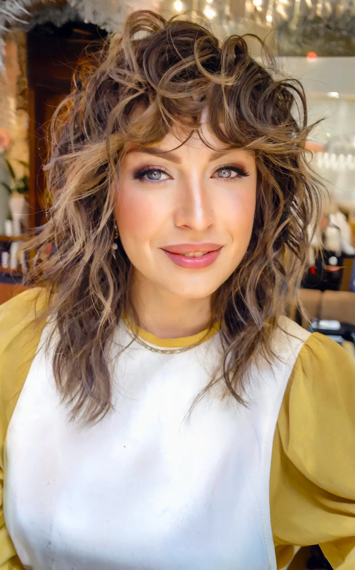 51 Low-Maintenance Shaggy Haircuts with Bangs for Busy & Trendy Women