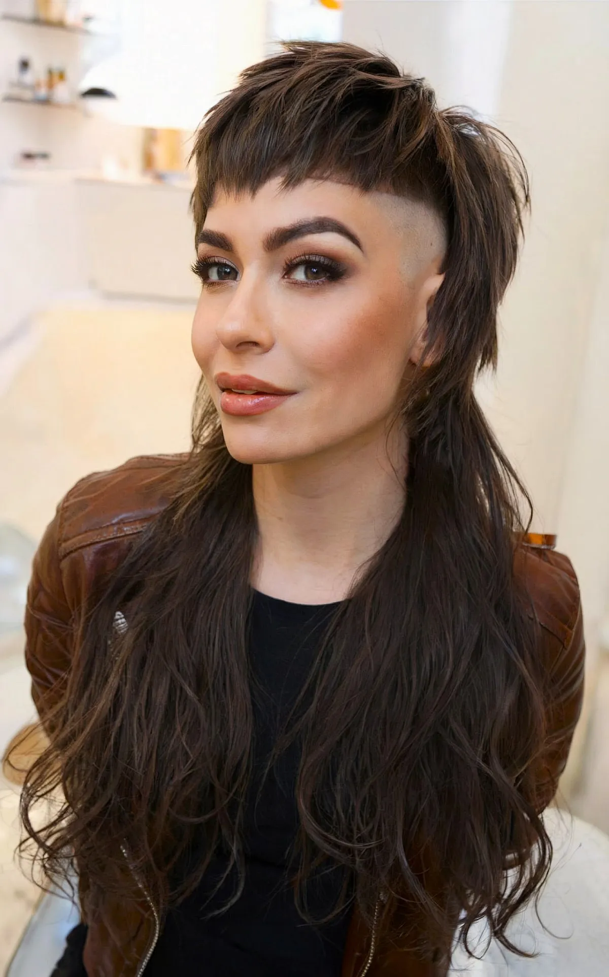 51 Low-Maintenance Shaggy Haircuts with Bangs for Busy & Trendy Women