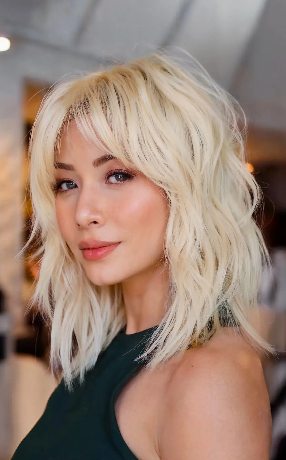 51 Low-Maintenance Shaggy Haircuts with Bangs for Busy & Trendy Women